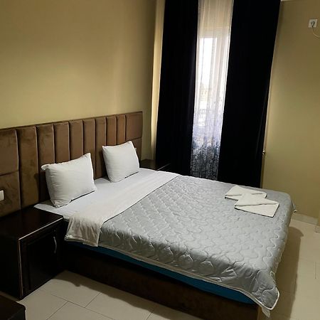 Hotel Yal Restaurant Tetovo Luaran gambar