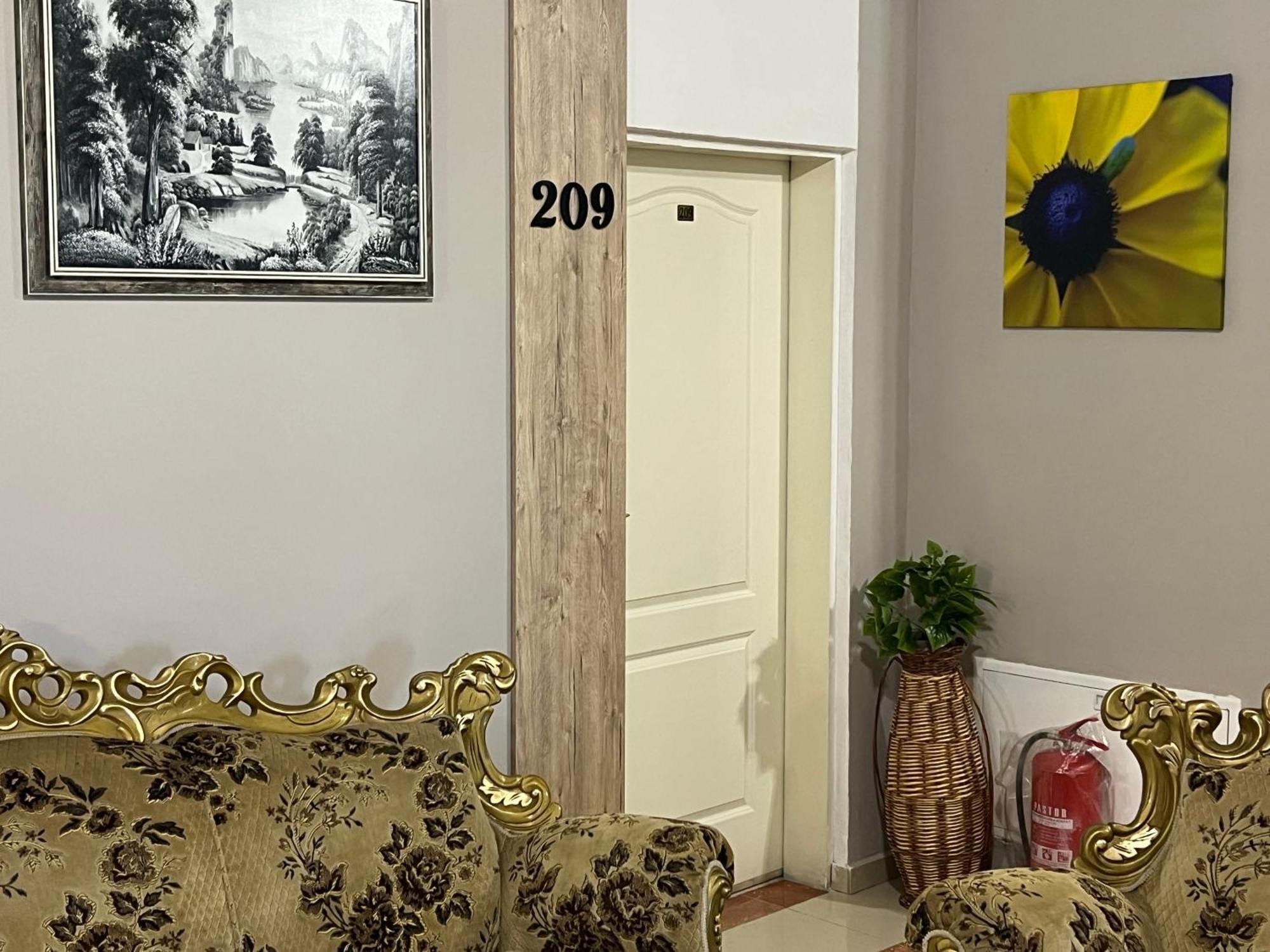 Hotel Yal Restaurant Tetovo Luaran gambar
